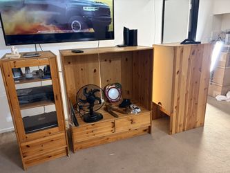 Tv Cabinet Good Condition
