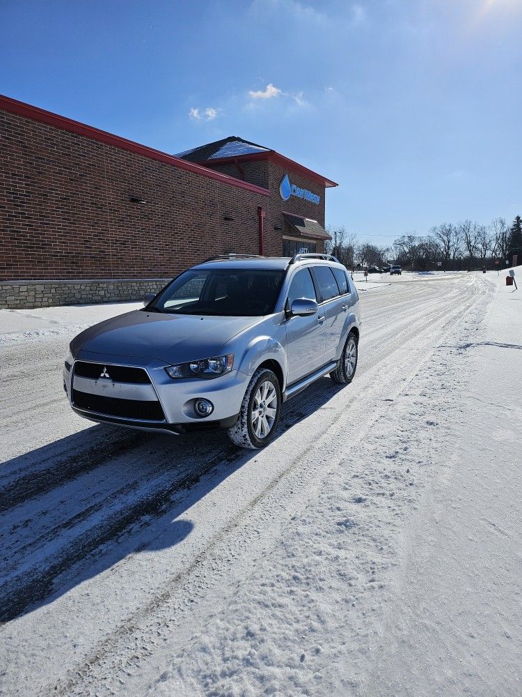 2012 Mitsubishi Outlander
