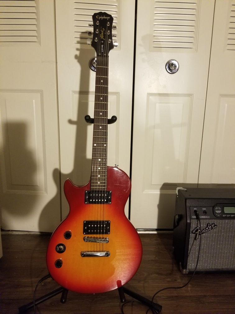 Epiphone Les Paul special ii left handed Guitar and Amp