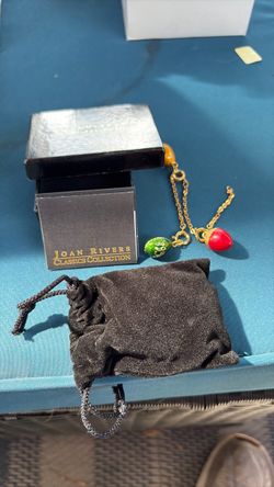 Joan river’s jewelry