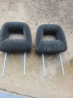 Chevy Tracker Head Rests 2000-2004