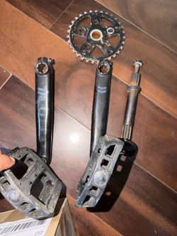 Clean Haro stamped bmx 3pc Crankset with odyssey sprocket