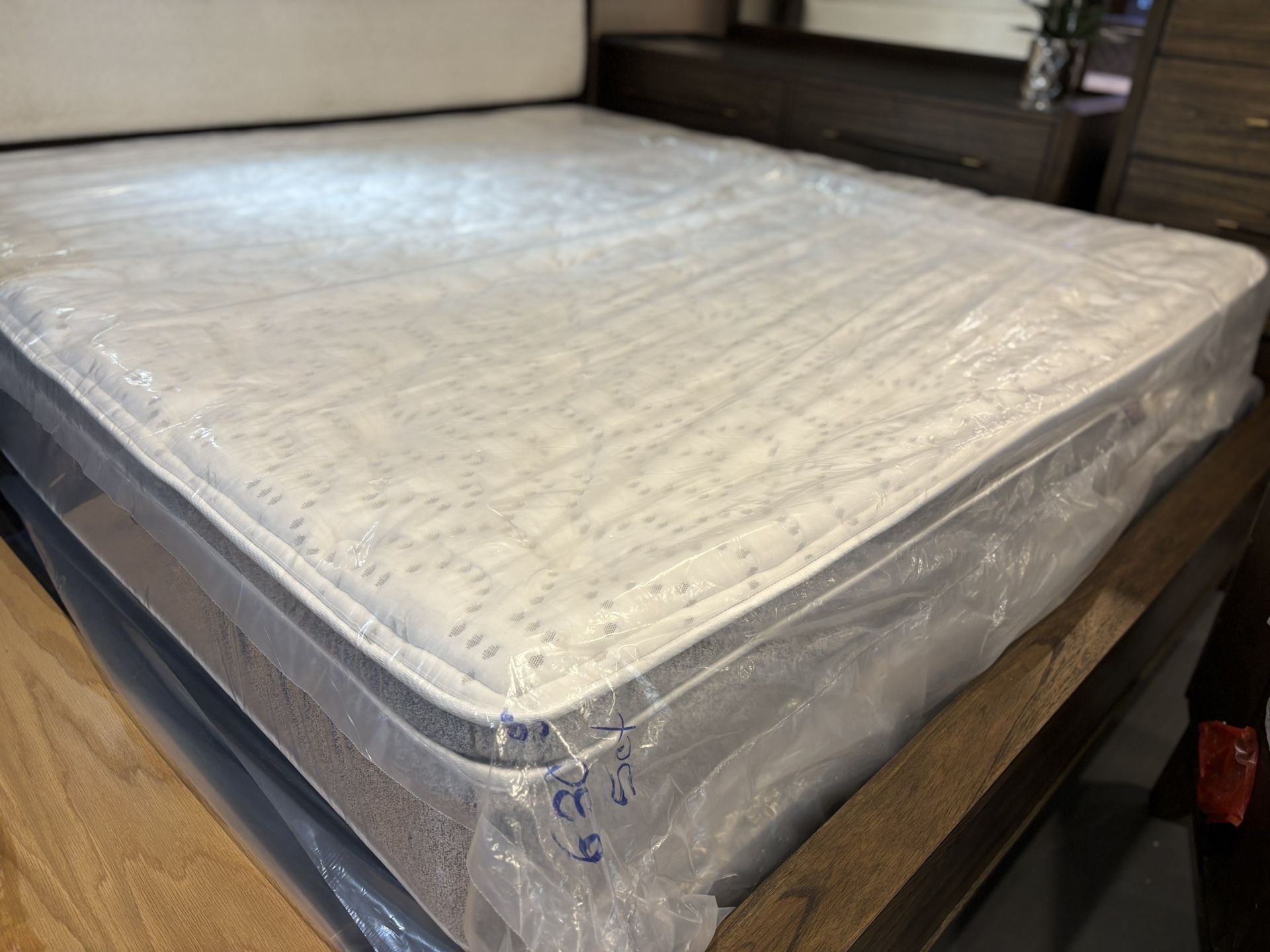 New Dreamstar King Size Mattress Set
