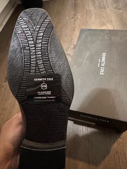 Kenneth Cole Dress Shoes