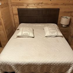 Crate And Barrel Queen Size Bed Frame 