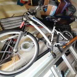 Schwinn Midtown 26 Inch