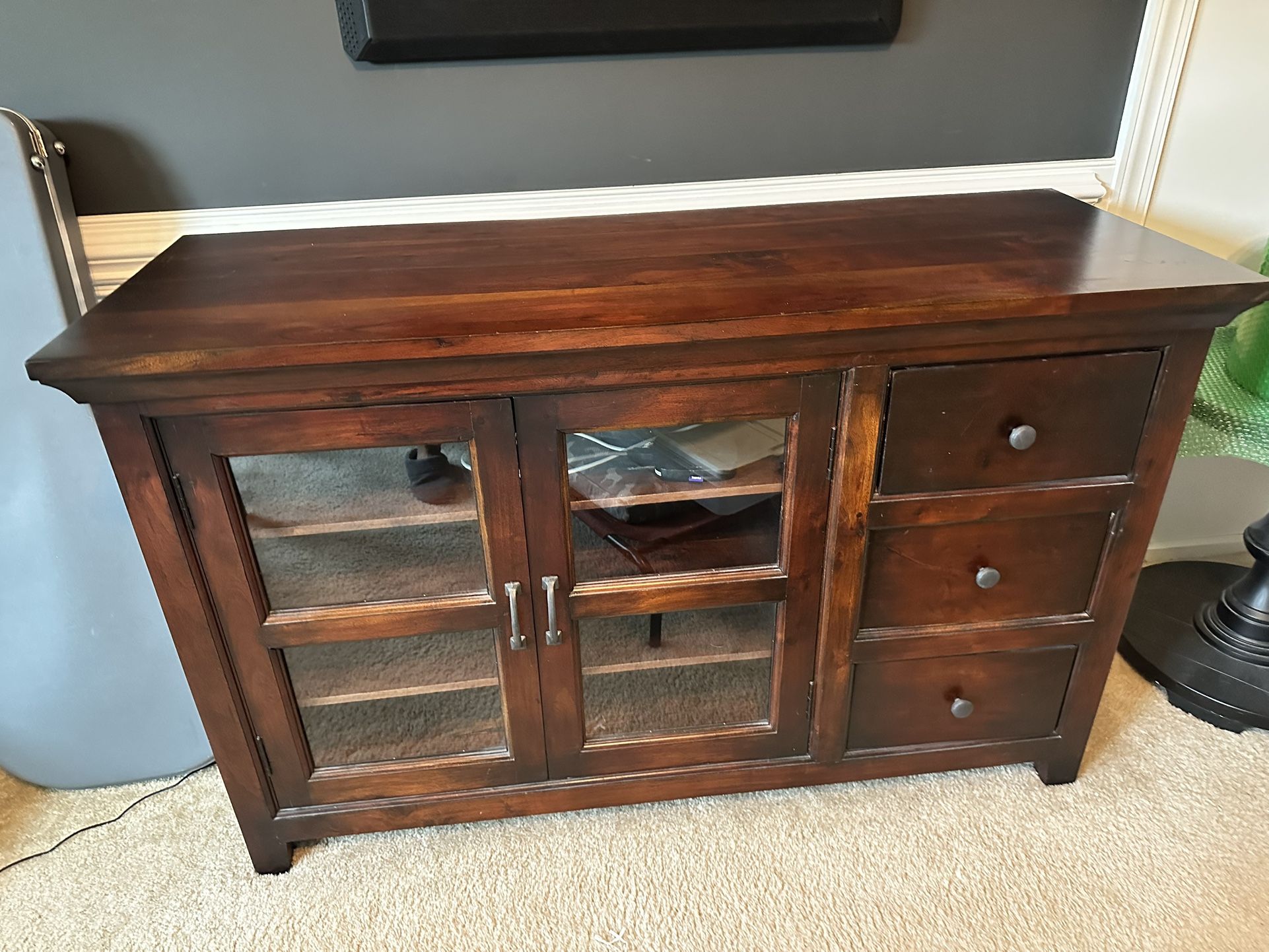 Wood Entertainment center 57wx36hx22d (inches)