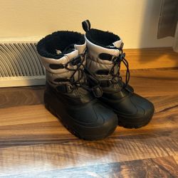 Snow Boots
