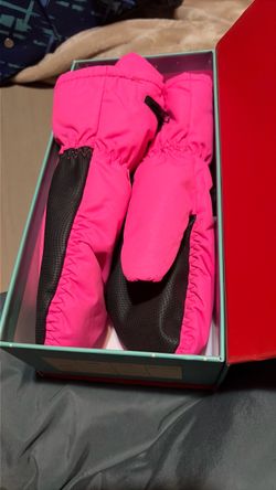 Warm gloves