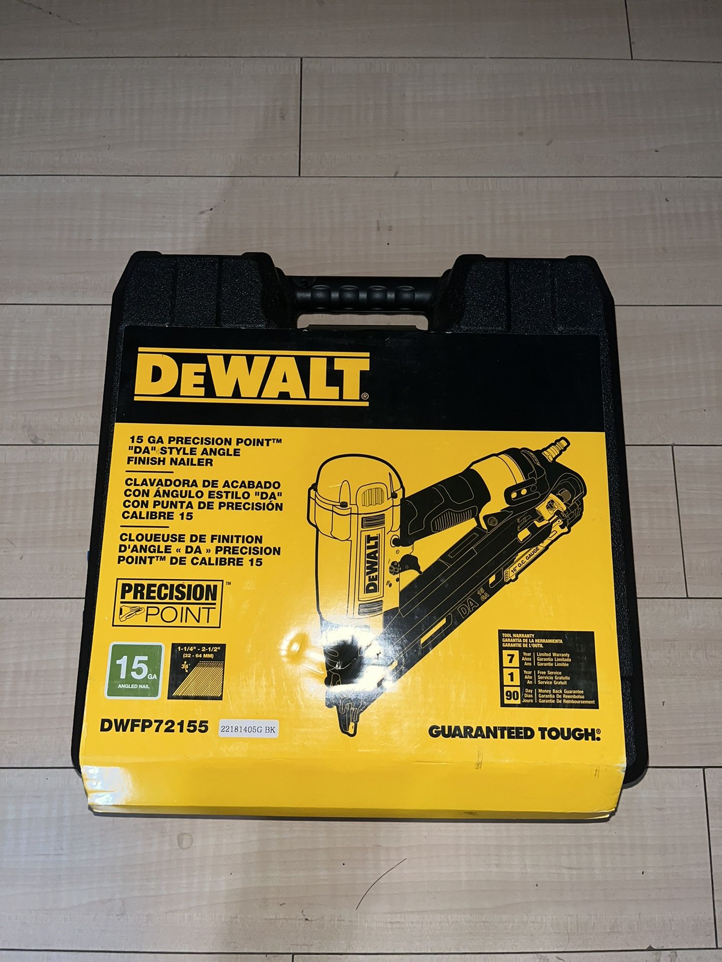 POWERFUL 15 GA ANGLE FINISH NAIL GUN 