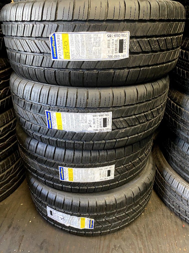 set of four new tires 275/55R20 GOODYEAR