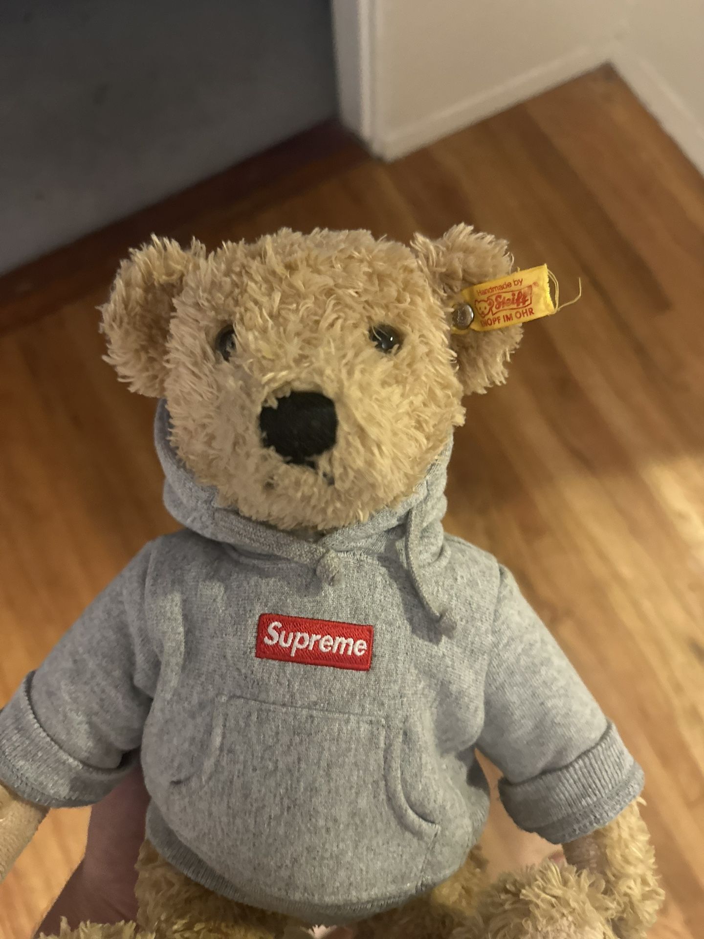 Supreme teddy bear