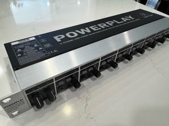 Beheringer Powerplay HA8000 8 Channel headphone mixer/amp