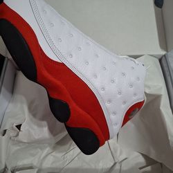 Chicago 13s Jordan's " 🍒 cherries " Vnds Men's Size 13