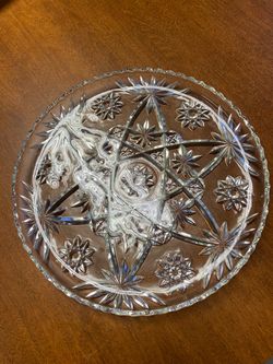 Crystal serving plate