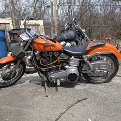 1973 Harley Davidson FLH