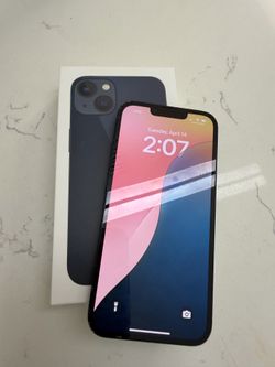 iPhone 13 black with 128gb battery 100% unlocked