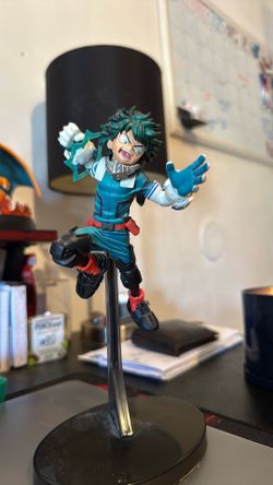 Deku Figure