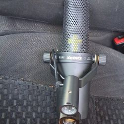 Shure SM7B
