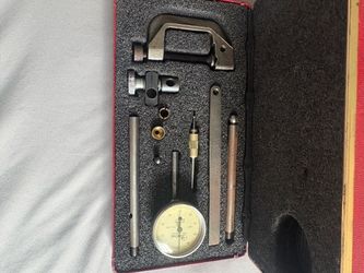 Central Tool Co. No. 200 Dial Indicator Set