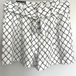 New! LOFT Woman’s Shorts Size Size 10