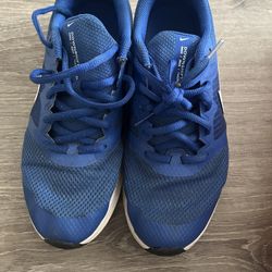  Nike  Big Boys Blue Downshifter Shoes Size 5.5