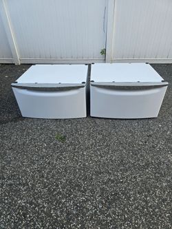 Washer and dryer pedestals