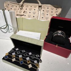 Van Cleef And Cartier Love Bracelets Box And Paper 