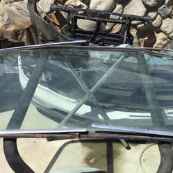 1963 And 1975 E9 Bmw 3.0 Cs CSI 2800 Frt Window Trim Alum Front Windshield Oem 