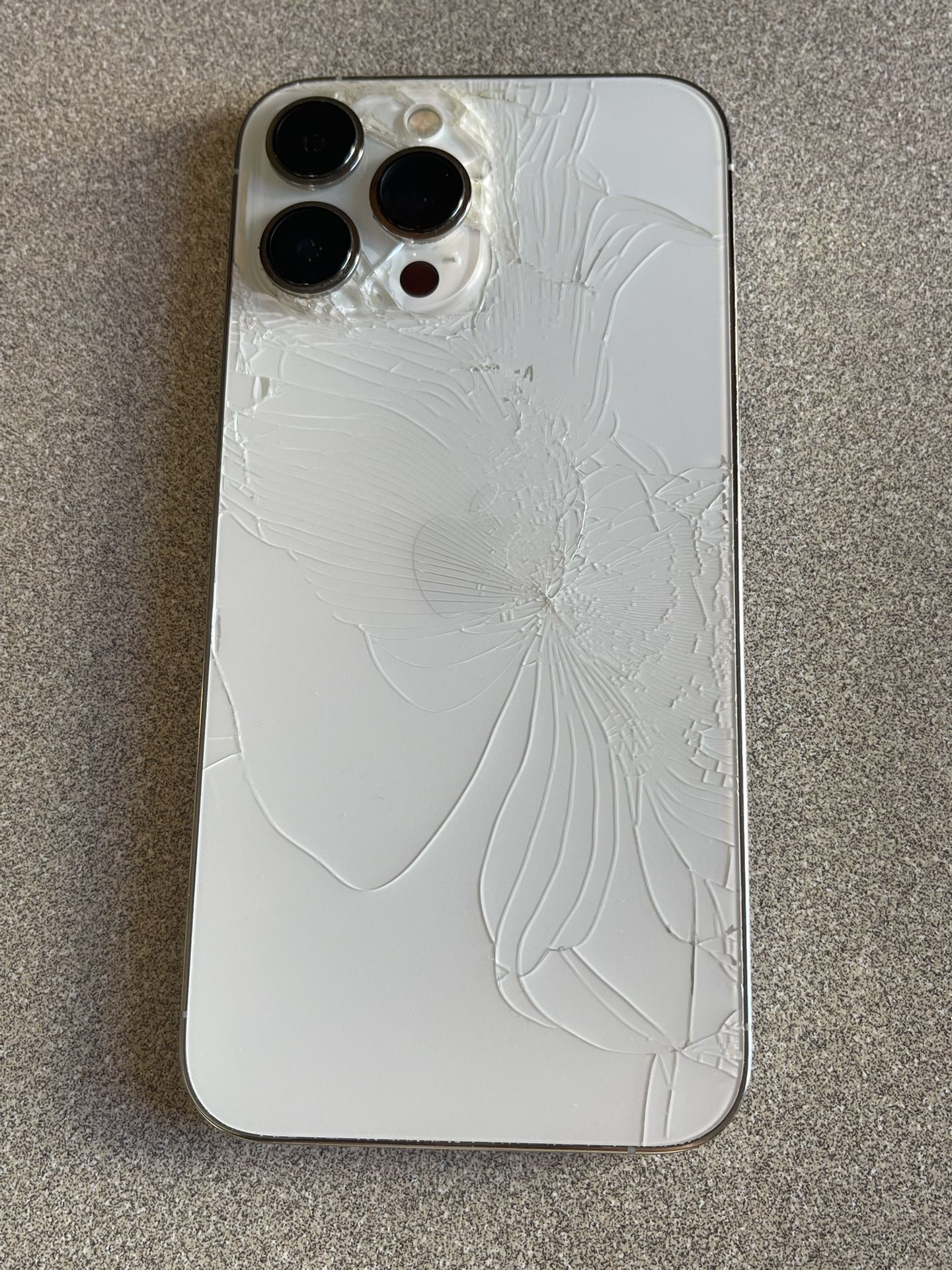 Iphone 13 Pro Max - Unlocked