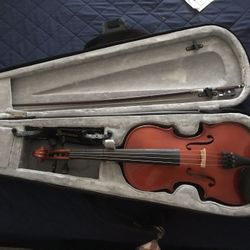 Violin ( From Violin Outlet) Good Condition