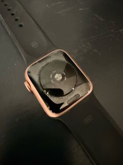Like new Apple Watch SE in Rose Gold