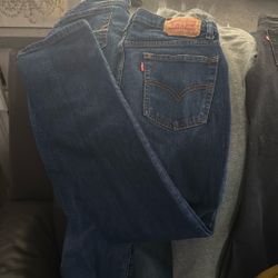 💥🎄$5🎄💥Levi’s,Raw Edge,Addidas Sizes In Pics Used Ones Boy’s Pants 💥🎄$5🎄💥each