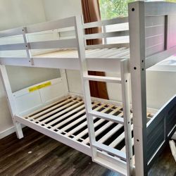 Litera twin Size Nueva En Su Caja Incluye Colchones