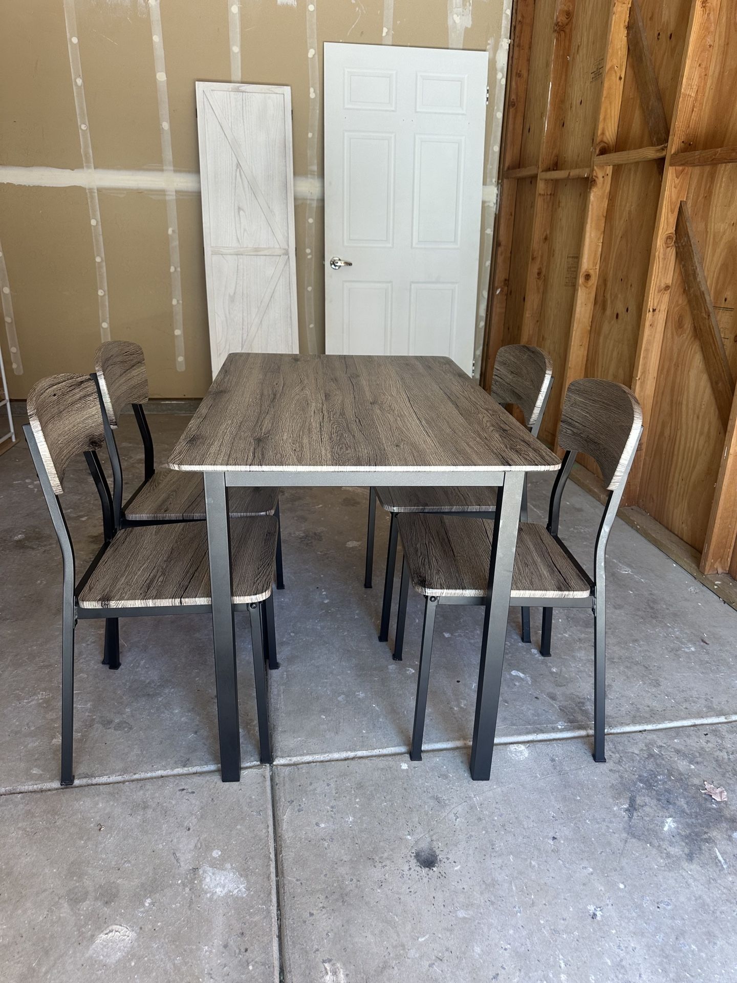 Bistro Table 
