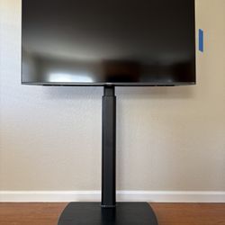 TV And Rolling Stand - 4k QLED,  50”