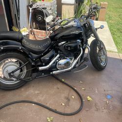 2007 Suzuki Boulevard 