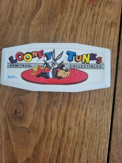 Vintage Looney Tunes Watch TWEETY BIRD