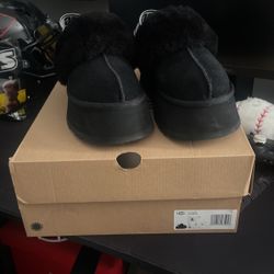 Uggs W/ Funkette Black Size 6 