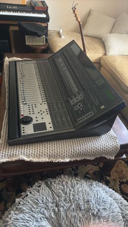 Digidesign Control 24 by Focusrite – For Parts or Repair