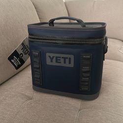 Yeti Hopper Flip 8 Can 