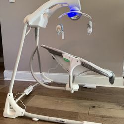 Mecedora Con Musica Y Luces De Colores