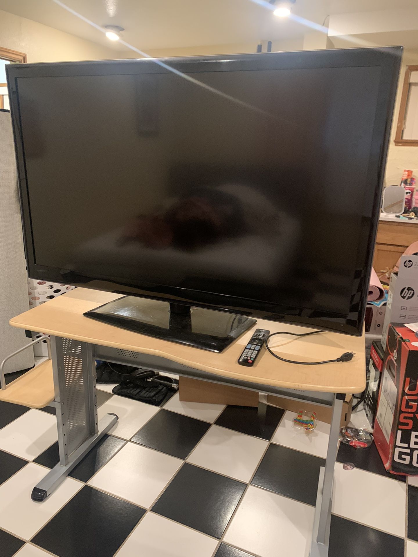 LG 55 Inch Tv And Table 