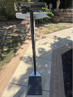 Deteco Weight and Height scale