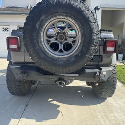 Wrangler JL Fishbone Mako Rear Bumper. 