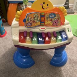 Fisher Price Grand Piano
