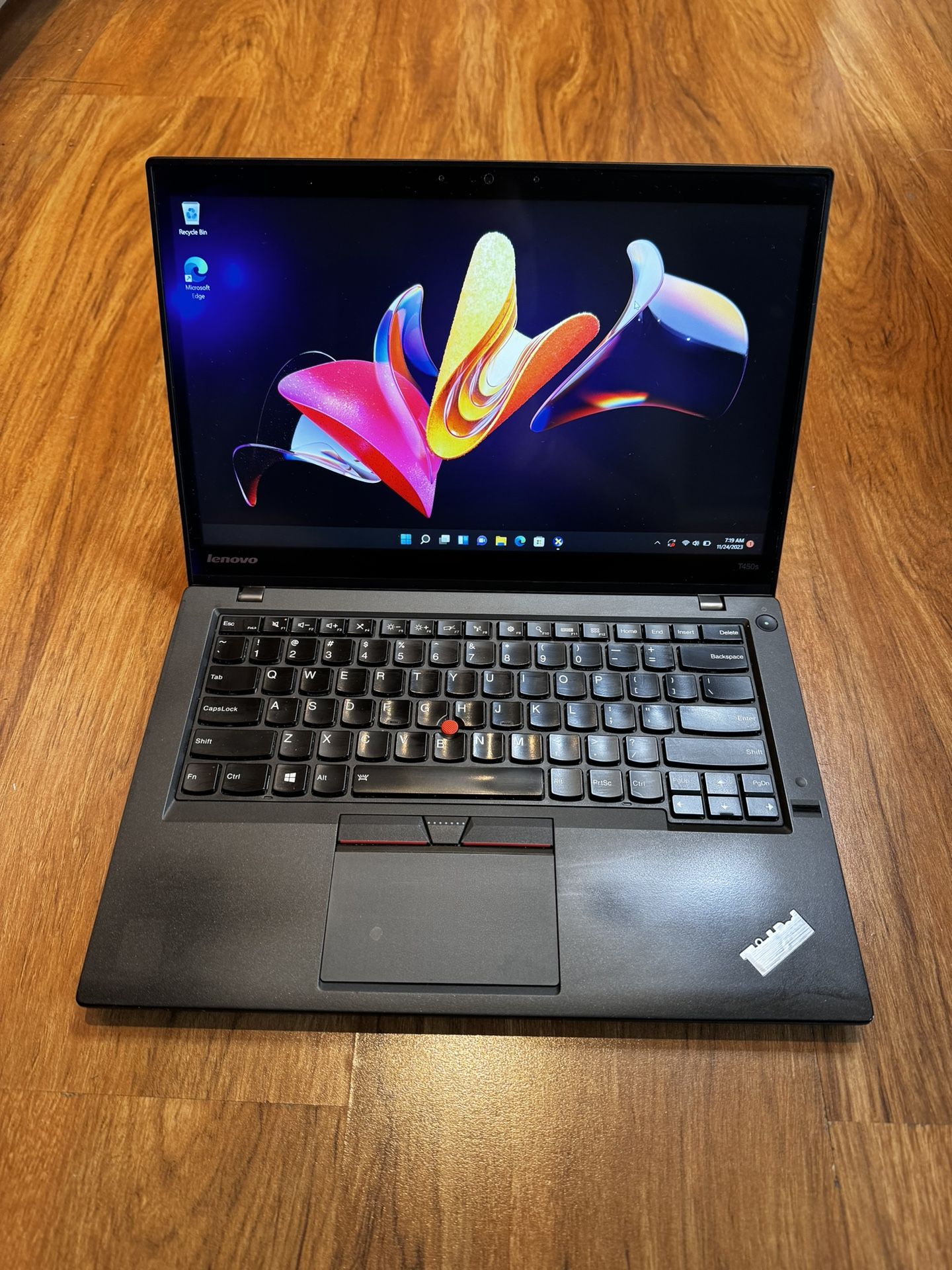 Lenovo ThinkPad T450s Touch Screen core i5 5th gen 8GB RAM 128GB SSD Windows 11 Pro 14” Laptop with charger in Excellent Working condition!!!  Specifi