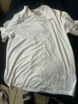 white nike dri-fit shirt