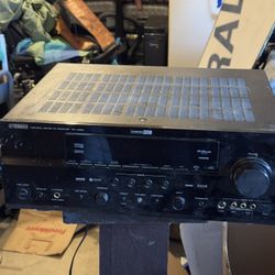 Yamaha RX V663 7.2 Channel 95 Watt Receiver