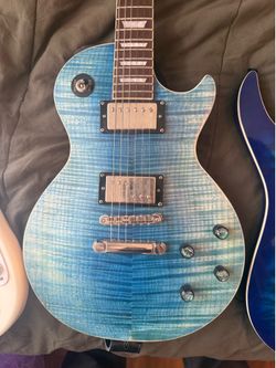Les Paul Guitar